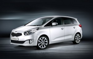 Kia-Carens-01