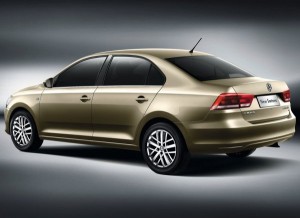 Volkswagen-Santana_2013