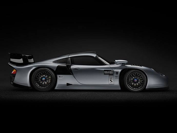 Porsche 911 GT1 Evolution