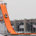 tanner-foust-completa-r-cord-del-equipo-en-caliente-ir-ruedas-en-indy-500
